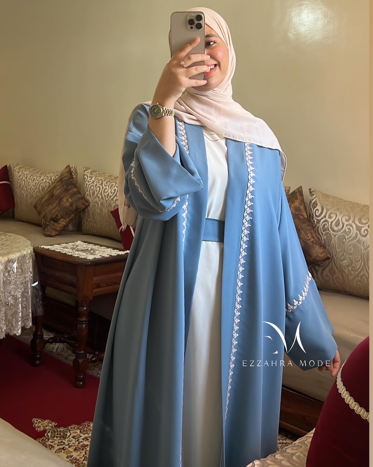 عبائة أسيل