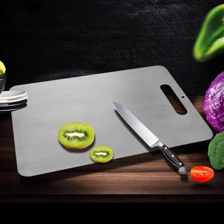 لوح تقطيع التيتانيوم