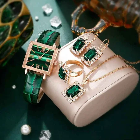 ⌚ Women’s Watch Vintage Square – ساعة نسائية بتصميم مربع عتيق أنيق