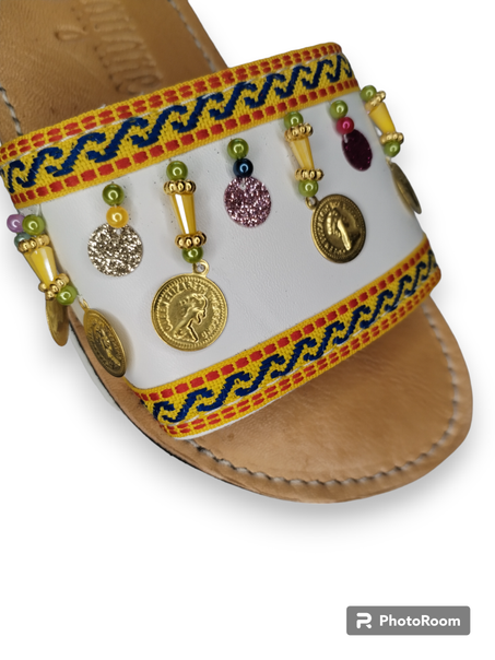 صندلة مغربية أمازيغية باللويزة