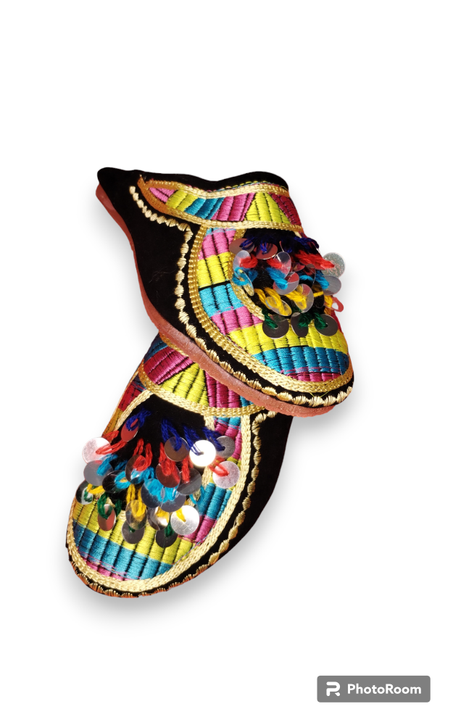 بلغة مغربية أمازيغية بالموزونة