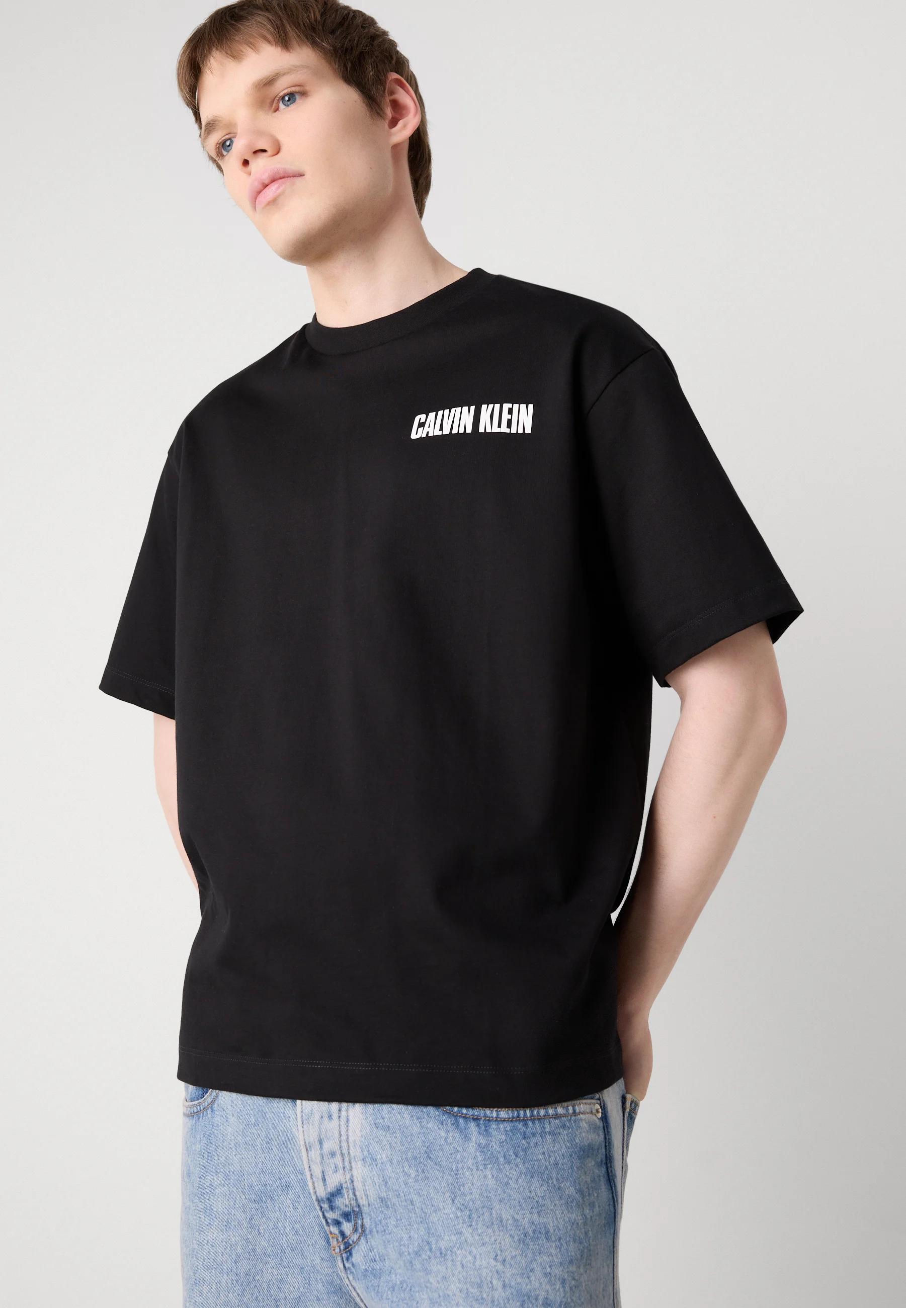 Calvin Klein Vertical Logo Oversize T-Shirt – Premium Heavyweight Edition