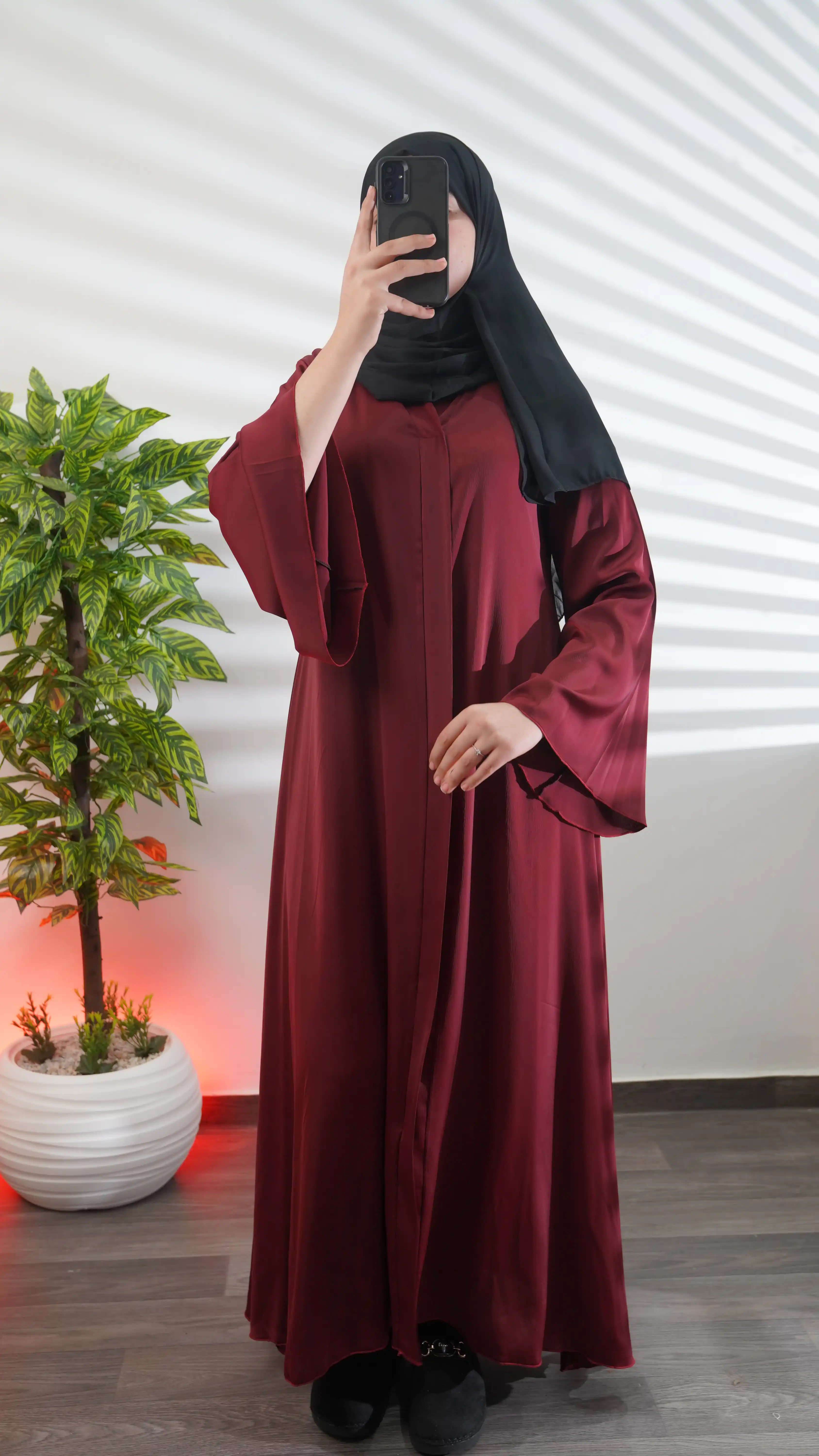 عباية للمحجبات بألوان متنوعة