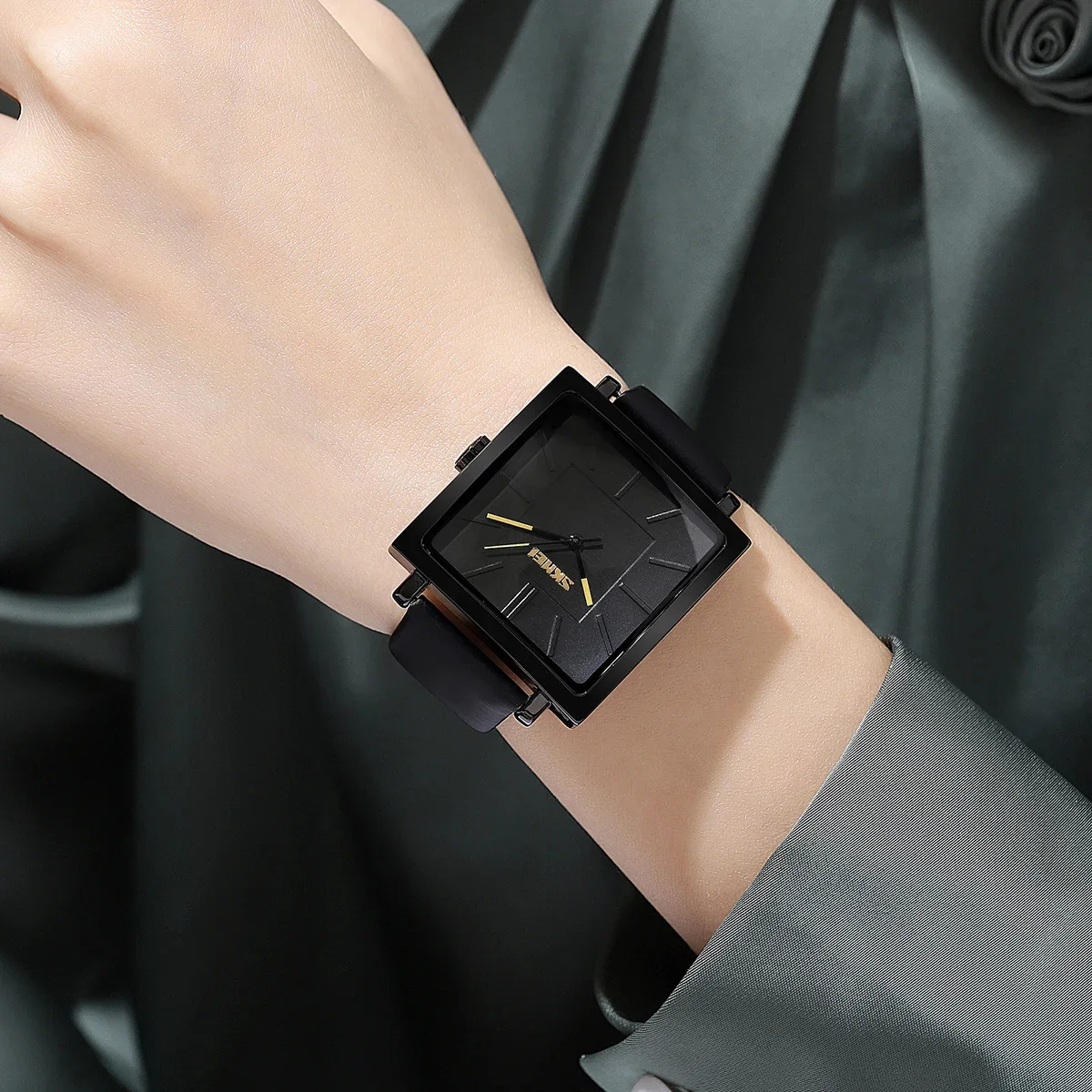 SKMEI Women's Luxury Waterproof Quartz Watch