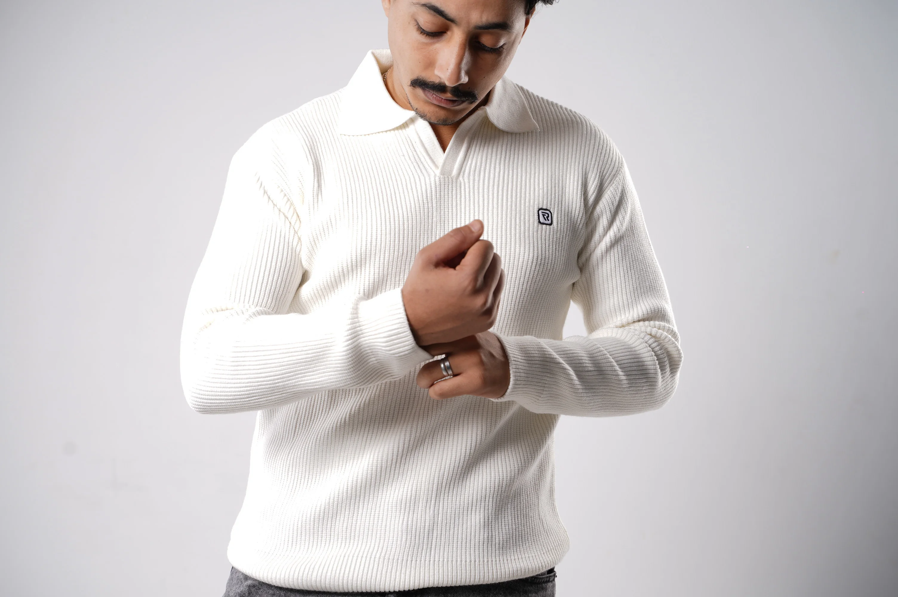 Tricot de Laine. L'Élégance Redéfinie