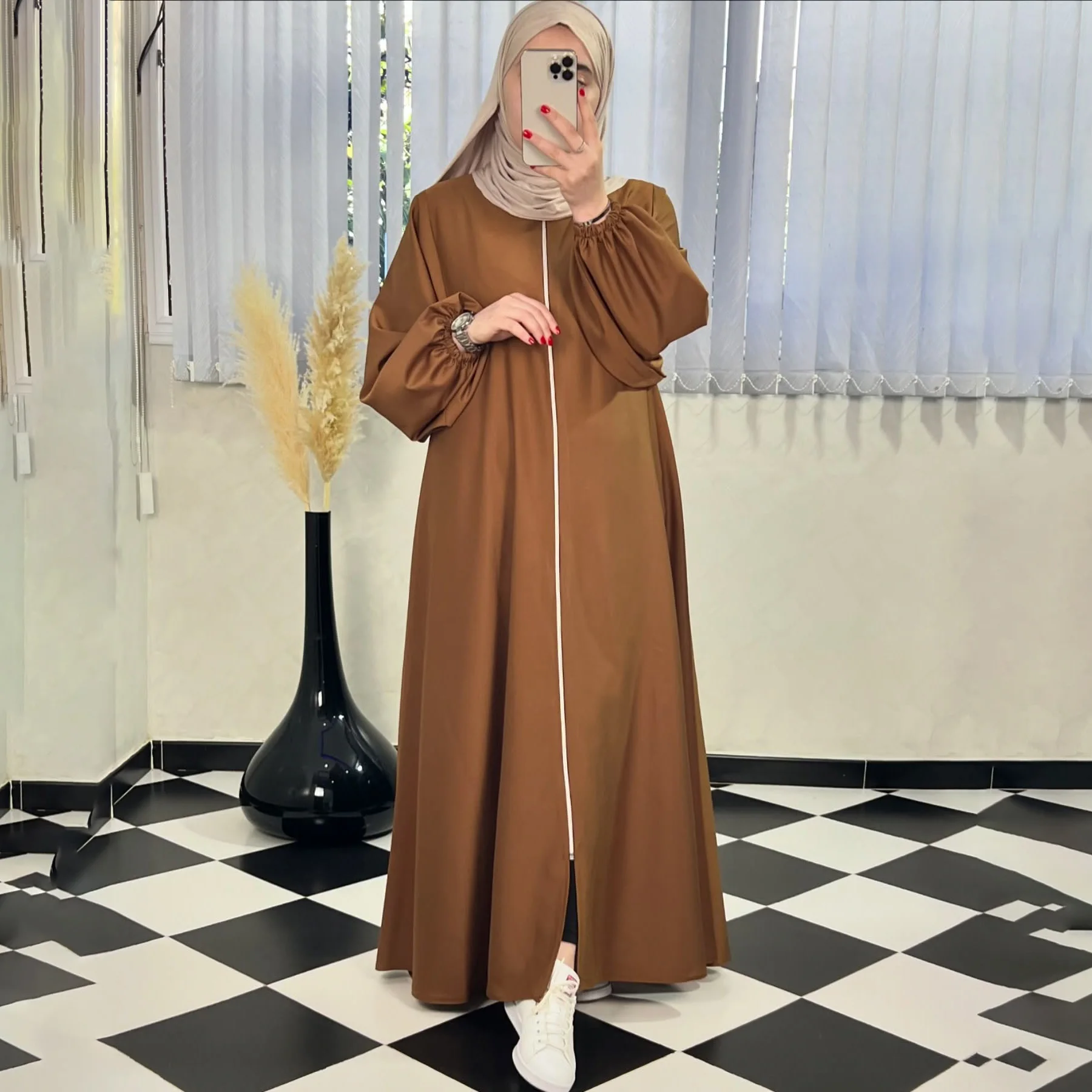 Abaya Hijab avec Fermeture éclair Manches bishop - 4 Couleurs