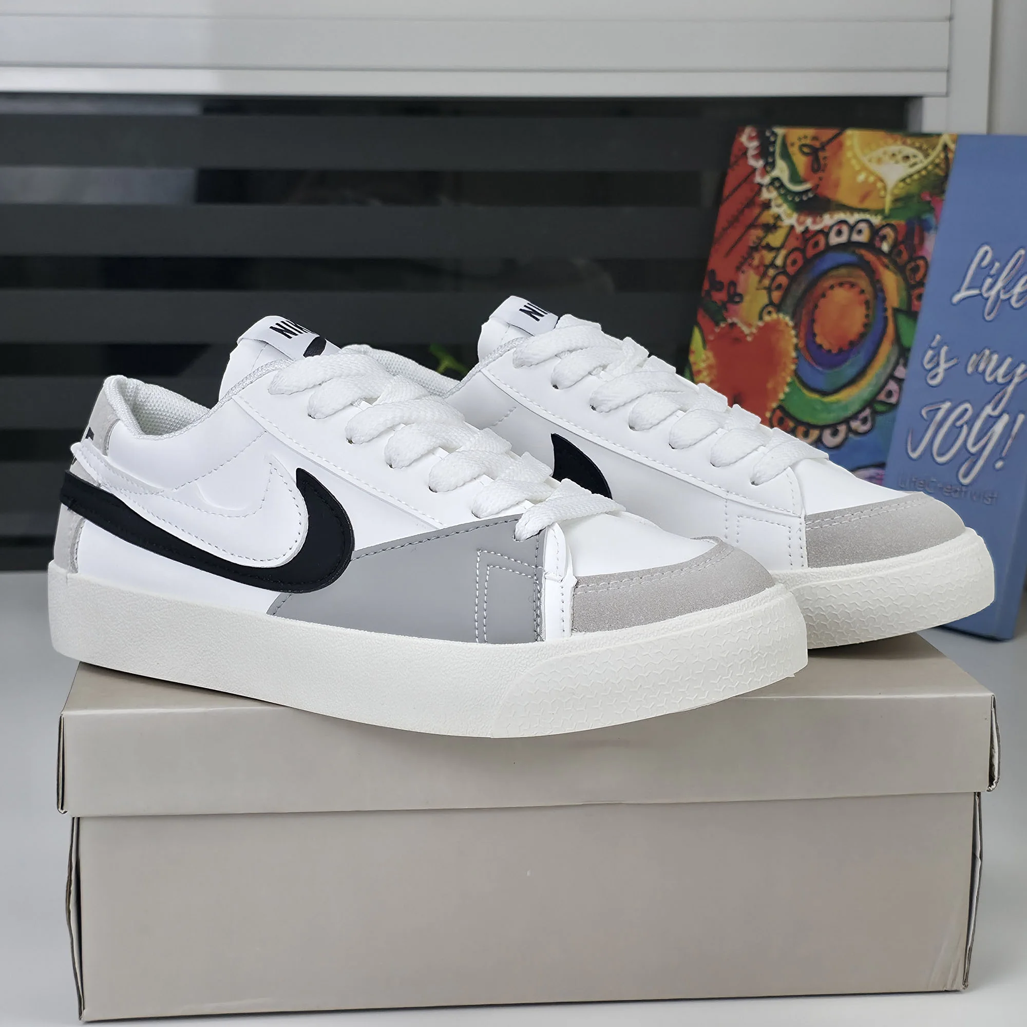 Baskets pour Femmes - White/Black - K09