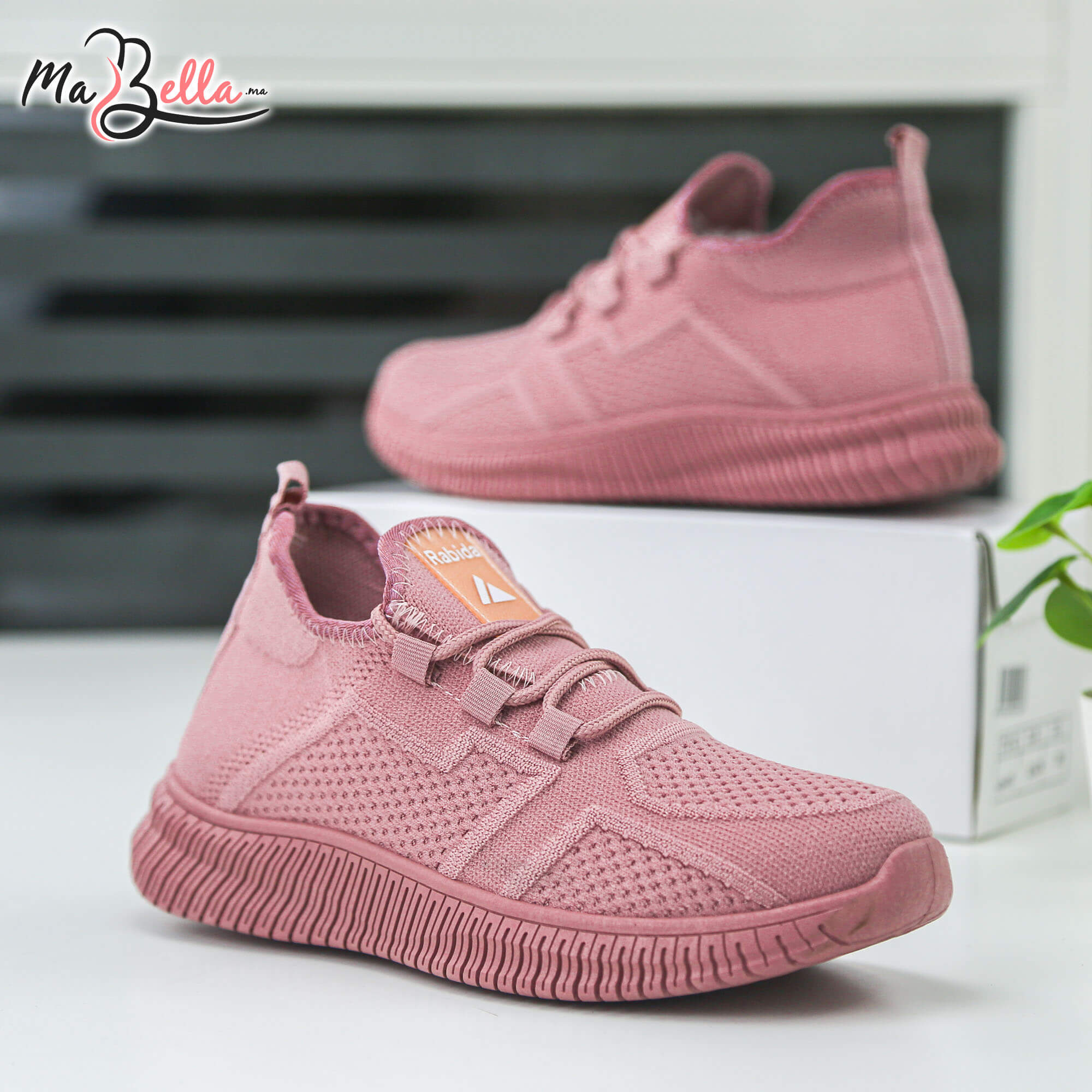 basket femme noir et rose