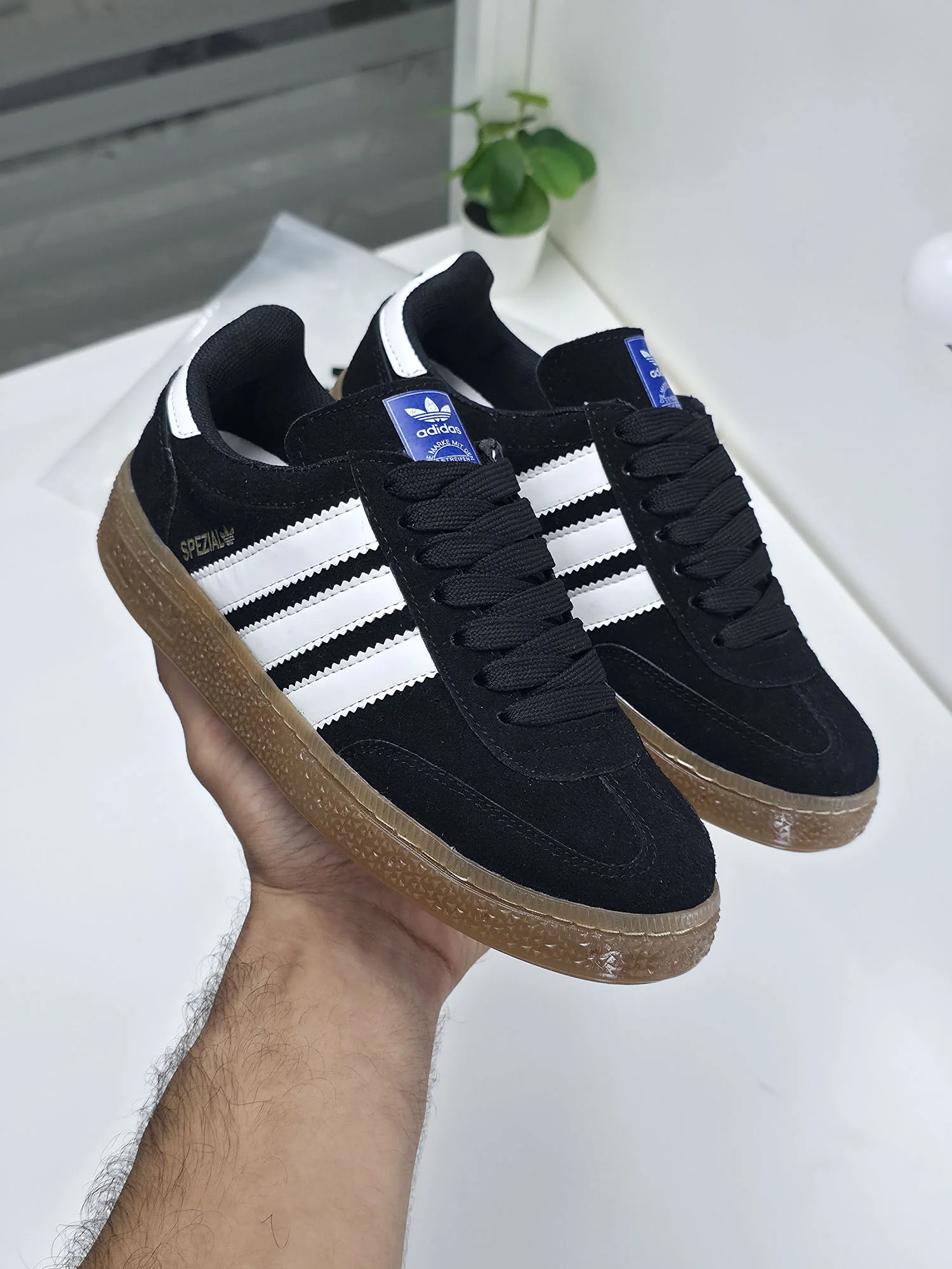 Baskets en Daim - Noir - SZ-14