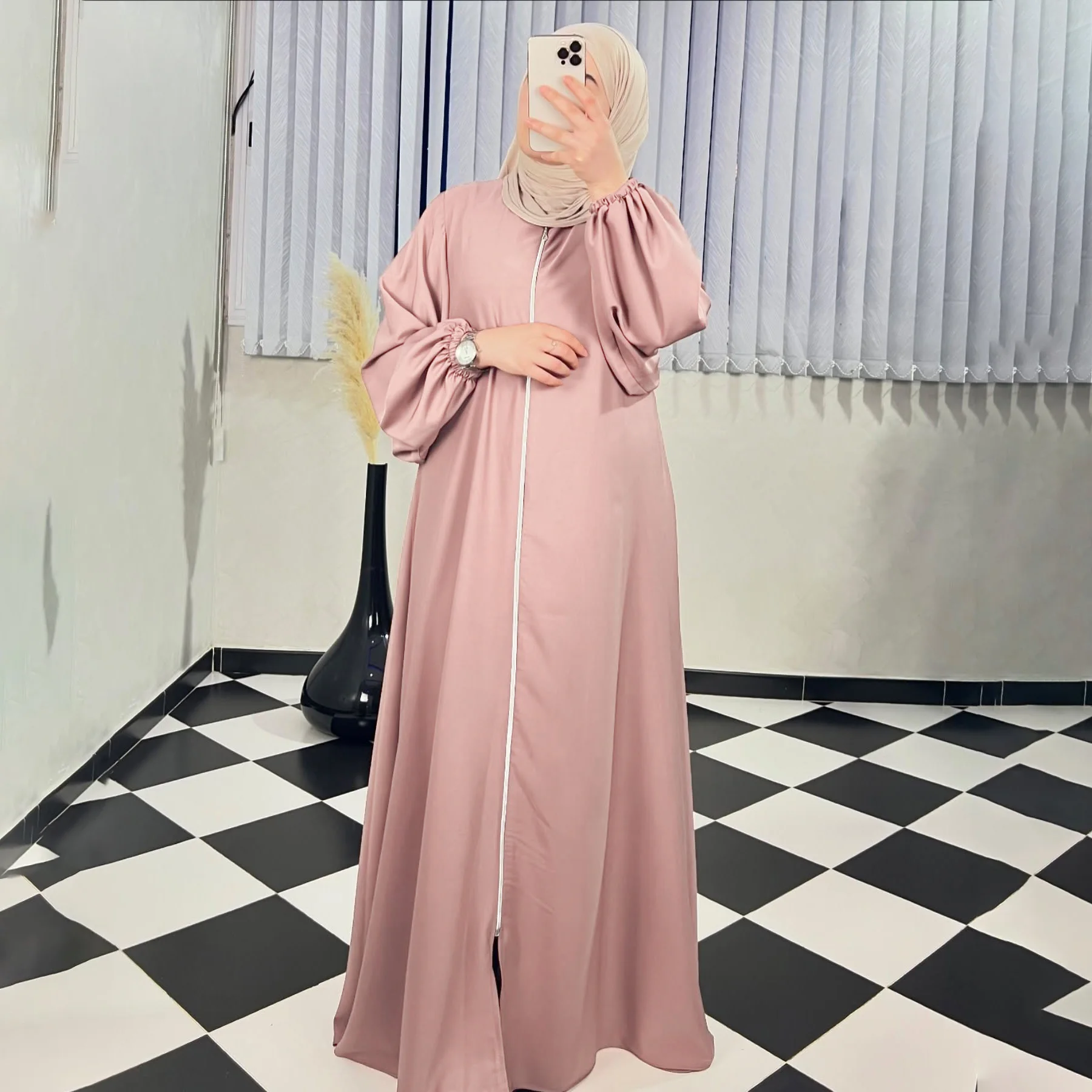 Abaya Hijab avec Fermeture éclair Manches bishop - 4 Couleurs