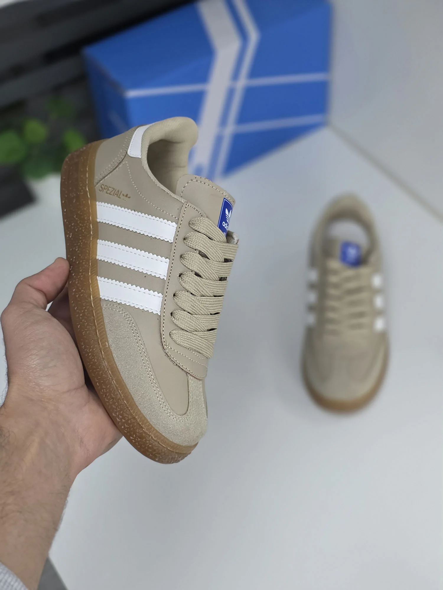 Baskets - Beige- SZ-13