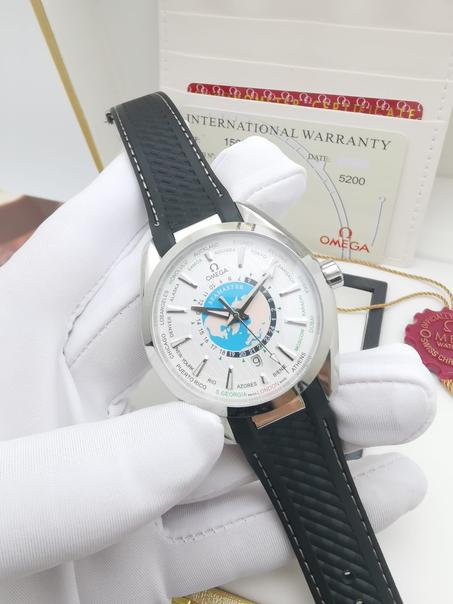 ساعة اوميجا world silver