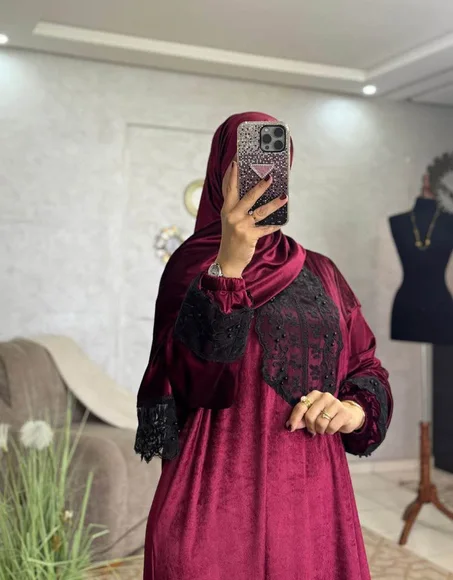 عباية موبرة