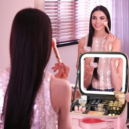 حقيبة المكياج الذكية بمرآة LED مضيئة