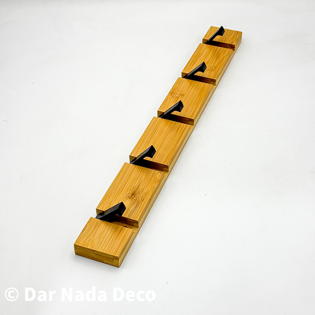 Porte-manteaux mural en bambou avec crochets rabattables