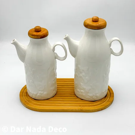 Huilier en ceramique avec couvercle en bambou