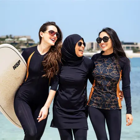 ملابس البحر