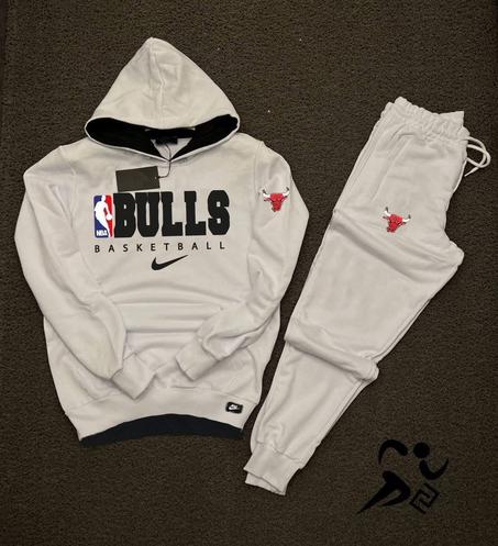 new arrivals capuche bulls