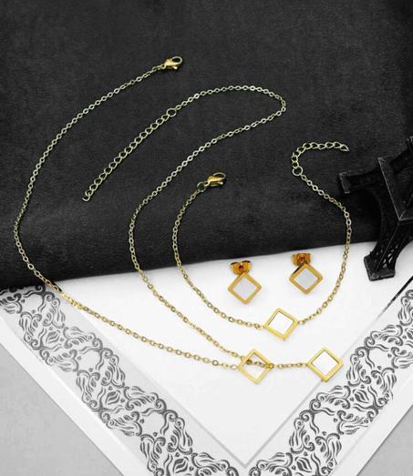 Ensemble de Collier Et Boucles D'oreilles En Acier Inoxydable Avec Pendentif En Coquillage Blanc Carré Pour Femmes