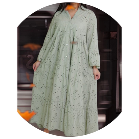 Robe ajourée broderie doublé