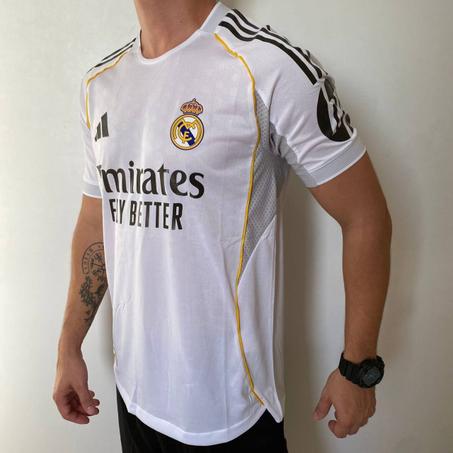 CAMISETA DE FUTBOL REAL MADRID 2025-2026