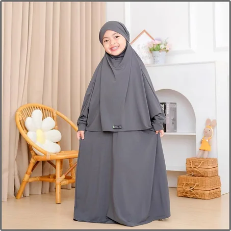 عبايات بنات بالستر والأناقة 🤍2