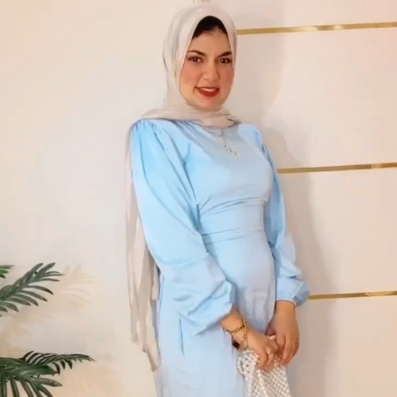 فستان ستان حزامين من الجنب