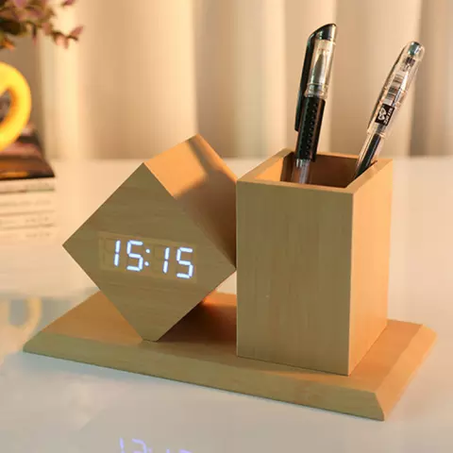porte-stylo horloge en bois