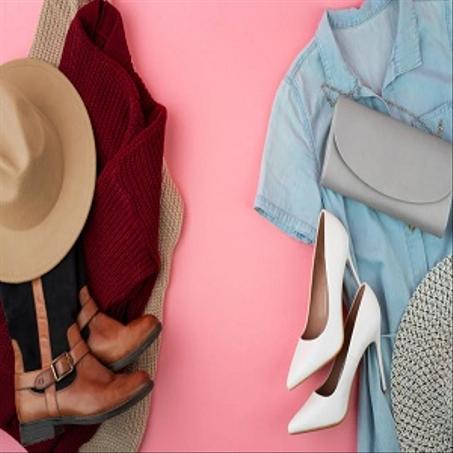 ملابس نسائية