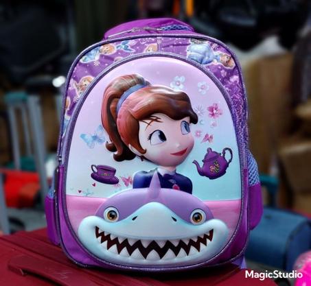 حقائب روض للأطفال