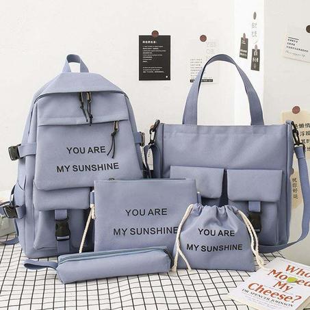 قنبلة الموسم 2023/2024 حقيبة يد للسيدات بنمط العلامة التجارية لعام 2023، بتصميم أوروبي وأمريكي، مستوحاة من أسلوب ins، وحقيبة ظهر.