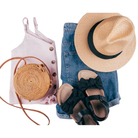 ملابس نسائية