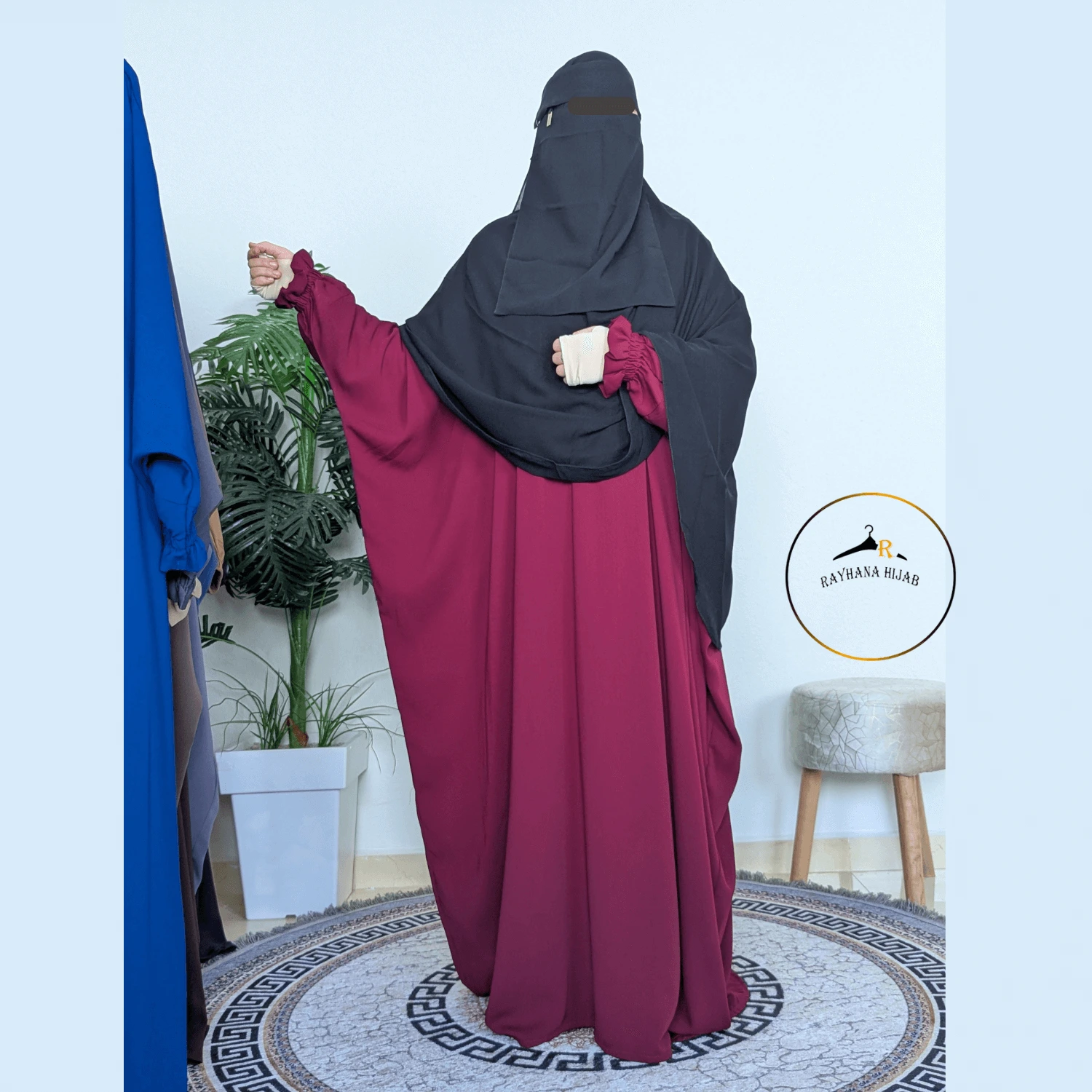 عباءة الفراشة