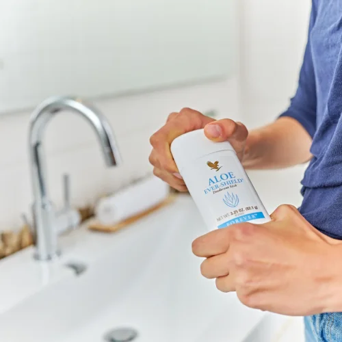 مزيل العرق aloe ever_shield