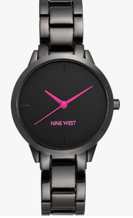 ساعة نسائية Nine West بسوار معدني بلون غامق وتصميم أنيق