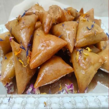 البريوات معسلين