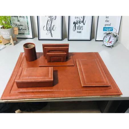 5 إكسسوارات المكتب من الجلد الصناعي الفاخر