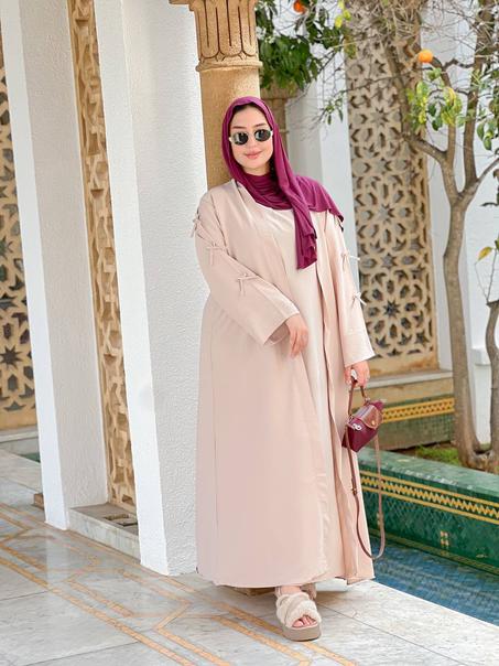 عباية فاخرة بتصميم عصري – أنوثة وأناقة بلا مجهود