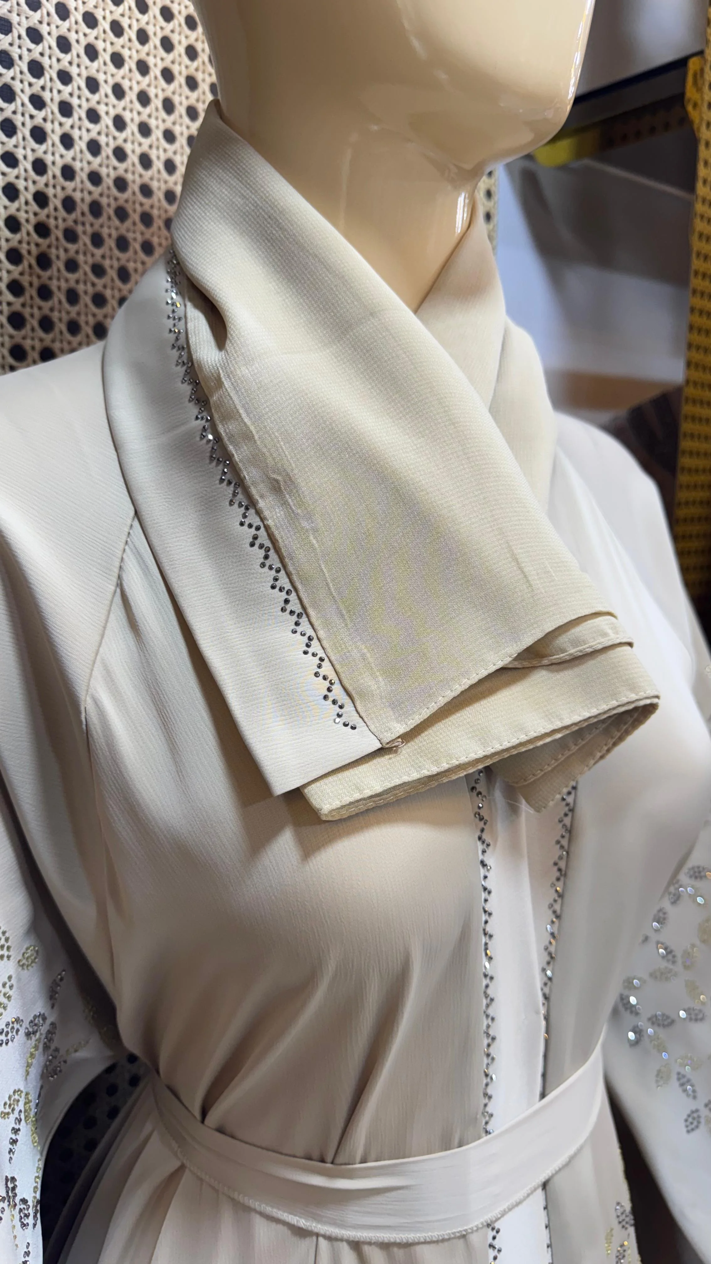 Abaya 3