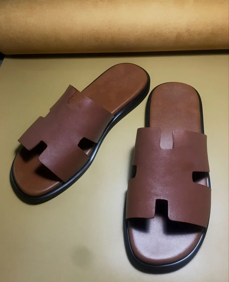 SANDALE HERMES MARRON