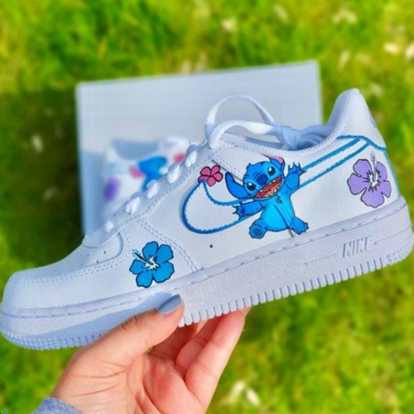 Nike Air Force 1 Custom – Stitch Tropic : L’Esprit d’Aloha