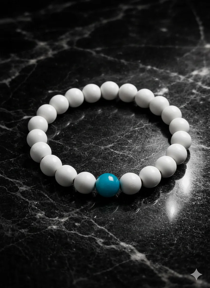 White Agate & Blue Sapphire (عقيق ابيض و حجر الزفير الازرق)