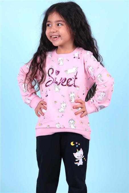 ملابس رياضة وردي فاتح رضع بناتي