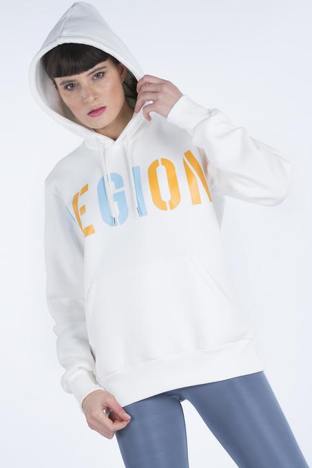 سويت شيرت بطبعة شعار نسائي