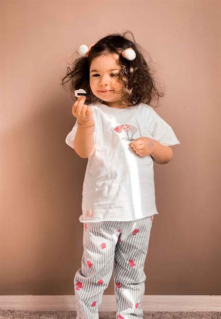 ملابس رياضة اكرو بطبعة بناتي