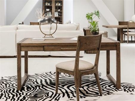 الأثاث المنزيلي