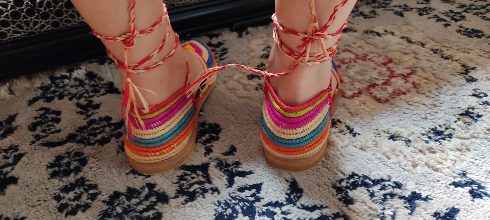 SANDALIA DE RAFFIA NATURAL CON BUEN COLORES  REGALO  PARA ELLA  Jrid style