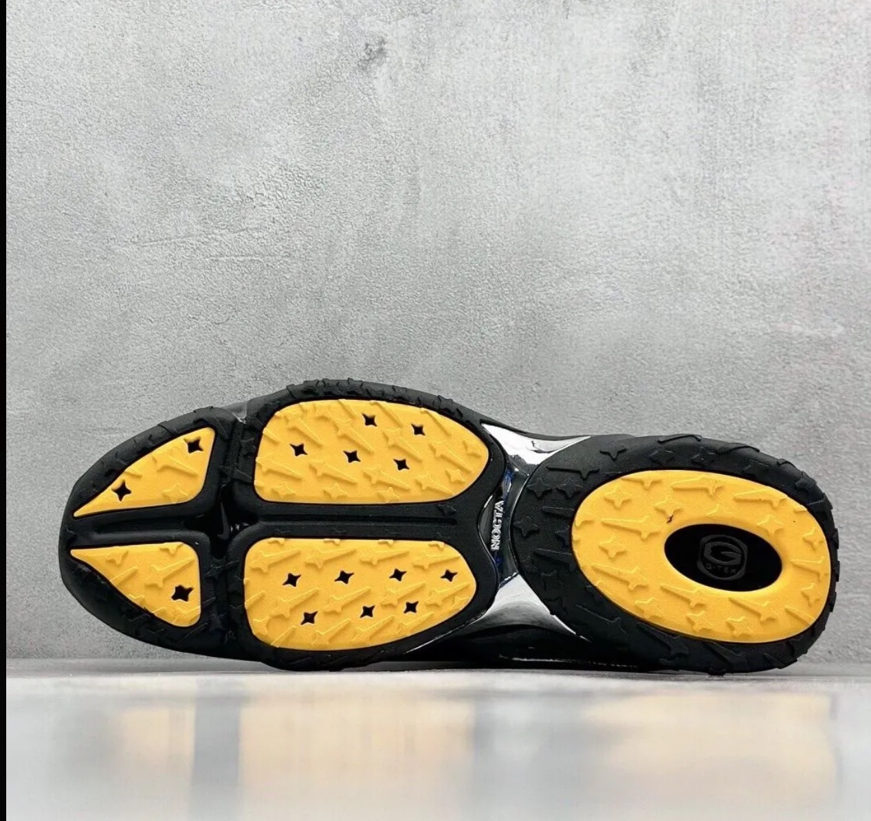 NIKE NOCTA