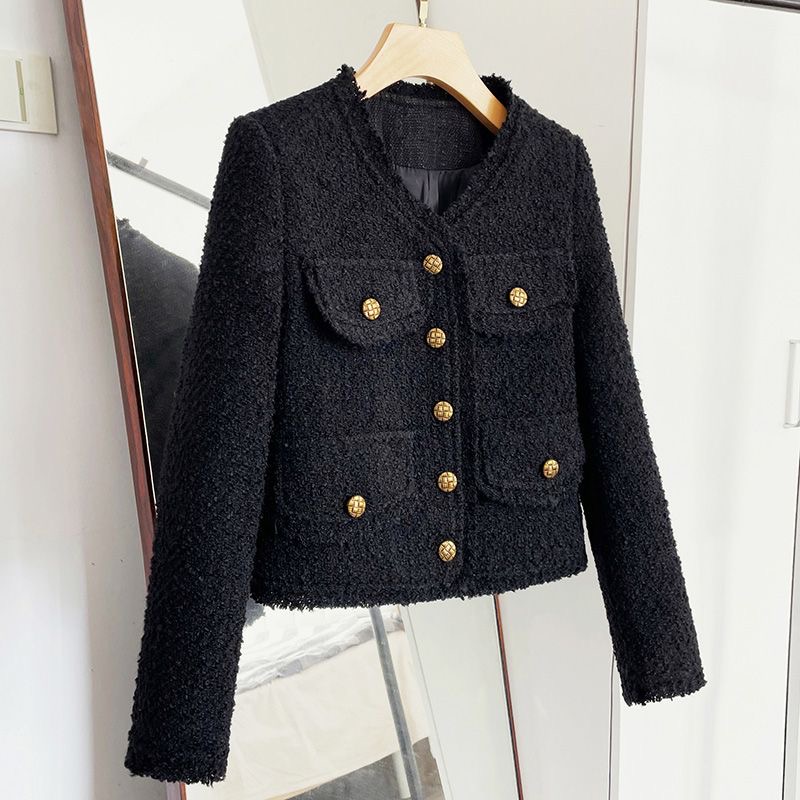 Clasi veste pour femmes avec boutons metalliques