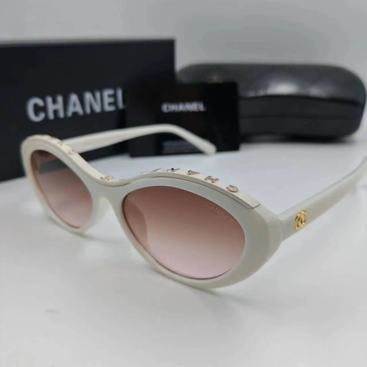 LUNETTES CHANNEL